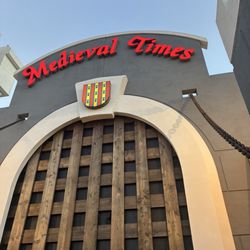 Medieval Times Dinner & Tournament