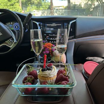 Zen Wine Tours - Birthday treats - Wine Tours Near Me Zen Wine Tours - Birthday treats - Wine Tours Near Me