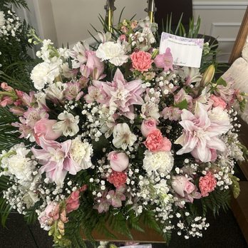 Agape Florist - Florists Near Me - Charlottesville, Virginia