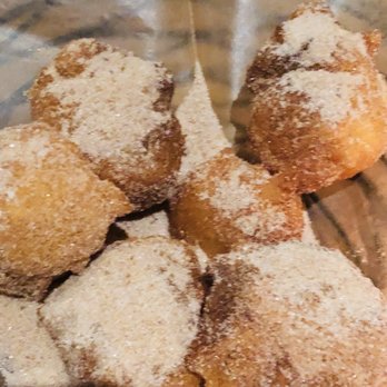 Cosima - Sfinci - Sicilian donuts - Italian Near Me - Baltimore, Maryland