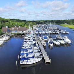 Dillon's Creek Marina - Come enjoy our sensational location!