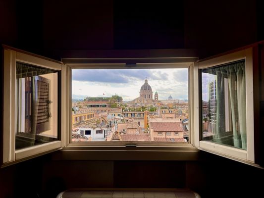 The Inn At The Spanish Steps by null