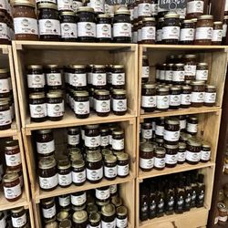 Griffins Farm Market - Jams and assorted jellies