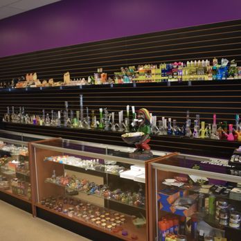 Vapes N Smokes - Vape Shops Near Me - Eden, North Carolina
