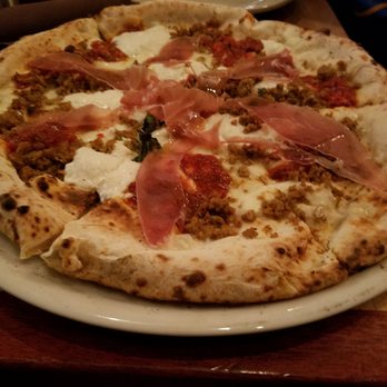 Cane Rosso - The Betty pizza - Wine Bars Near Me - Carrollton, Texas Cane Rosso - The Betty pizza - Wine Bars Near Me - Carrollton, Texas