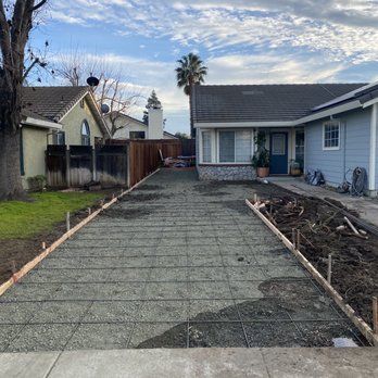 Ruben Salinas Concrete - Over 800sf of a driveway! - General Contractors Near Me - Knightsen, California Ruben Salinas Concrete - Over 800sf of a driveway! - General Contractors Near Me - Knightsen, California