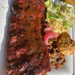 Barbecue By Biasotti - Half rack of ribs with two sides.