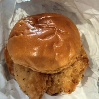 Hausmash - Chicken sandwich with no toppings - Burgers Near Me - Weston, Florida Hausmash - Chicken sandwich with no toppings - Burgers Near Me - Weston, Florida