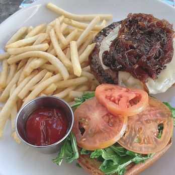 Moonshadows - Steak burger - Seafood Near Me - Malibu, California Moonshadows - Steak burger - Seafood Near Me - Malibu, California