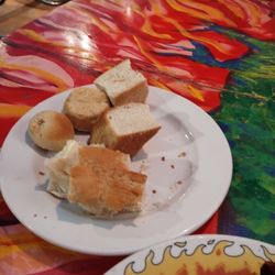 Cuz's Uptown Barbeque - Scratch made bread!!!