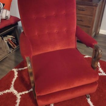 Neff's Upholstery - The finished chair. - Furniture Reupholstery Near Me - Riverside, California