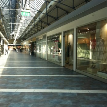 Konak Pier - Shopping Centers Near Me - İzmir, 35