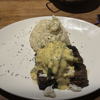 Stoney River - Steak Oscar - Steakhouses Near Me - Chesterfield, Missouri