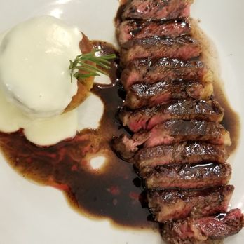 La Soffitta Renovatio - Tagliata Steak// Served in balsamic vinegar with spinach and mozzarella tart - Pizza Near Me - Rome, RM La Soffitta Renovatio - Tagliata Steak// Served in balsamic vinegar with spinach and mozzarella tart - Pizza Near Me - Rome, RM