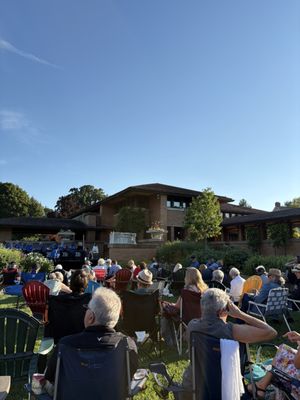 Frank Lloyd Wright's Martin House by null