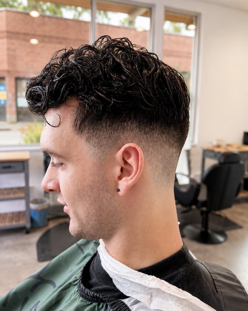 Jax & Lola Barber & Braiding Logo