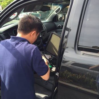 Tin Locksmith - Programming only took about 5 minutes. - Keys & Locksmiths Near Me - Garden Grove, California Tin Locksmith - Programming only took about 5 minutes. - Keys & Locksmiths Near Me - Garden Grove, California