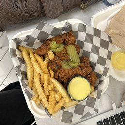Four chicken tenders medium, crinkle fries, honey mustard Four chicken tenders medium, crinkle fries, honey mustard