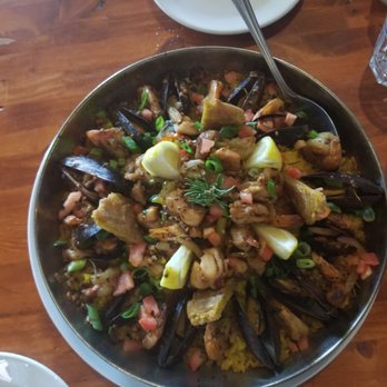 Lola's Lounge - Paella - Spanish Near Me - Sacramento, California