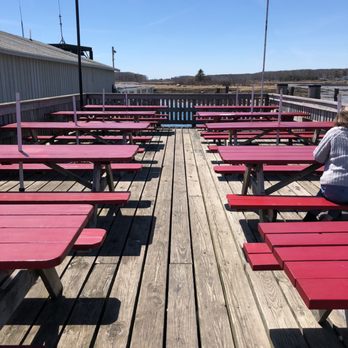 Cape Pier Chowder House - Outside seating - Seafood Near Me - Kennebunkport, Maine Cape Pier Chowder House - Outside seating - Seafood Near Me - Kennebunkport, Maine