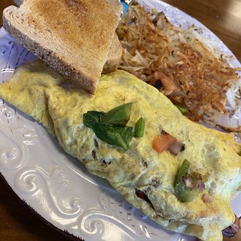 Huntley's Place - Veggie & Ham Omelet - Breakfast & Brunch Near Me - Virginia Beach, Virginia Huntley's Place - Veggie & Ham Omelet - Breakfast & Brunch Near Me - Virginia Beach, Virginia