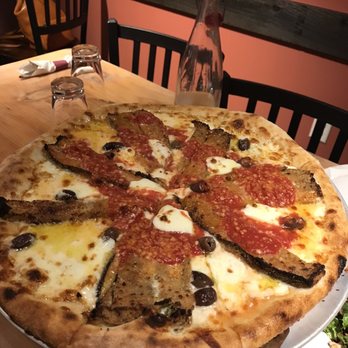 Vincitori Apizza - Eggplant and Kalamata pizza - Pizza Near Me - Niantic, Connecticut