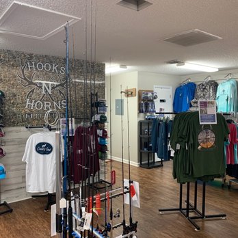 Hooks ‘N’ Horns Outfitters - Hunting & Fishing Supplies Near Me - Middleburg, Florida Hooks ‘N’ Horns Outfitters - Hunting & Fishing Supplies Near Me - Middleburg, Florida