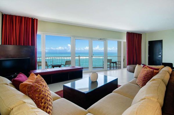 The Condado Plaza Hotel by null