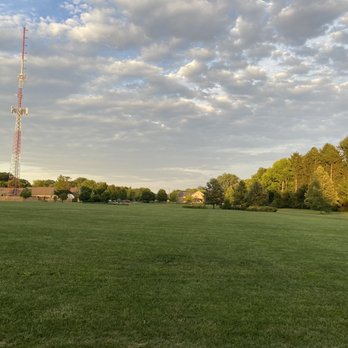 Sunny 95 Park - Sunny 95 Park - Parks Near Me - Upper Arlington, Ohio Sunny 95 Park - Sunny 95 Park - Parks Near Me - Upper Arlington, Ohio
