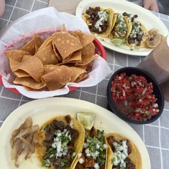 Tacos Jalisco - Food Trucks Near Me - Key Largo, Florida Tacos Jalisco - Food Trucks Near Me - Key Largo, Florida