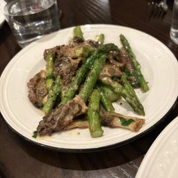 Asparagi e Morchelle Asparagi e Morchelle