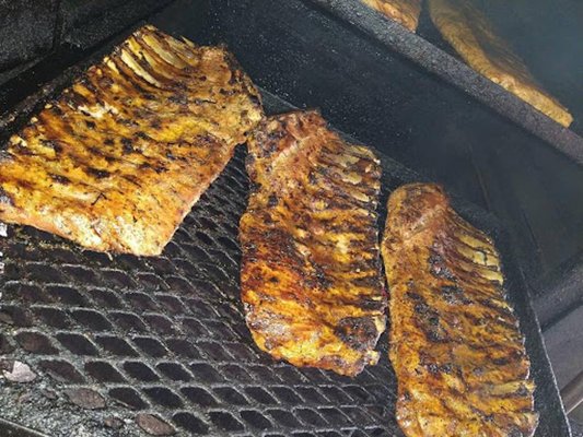 GQ's Bar B Que by null