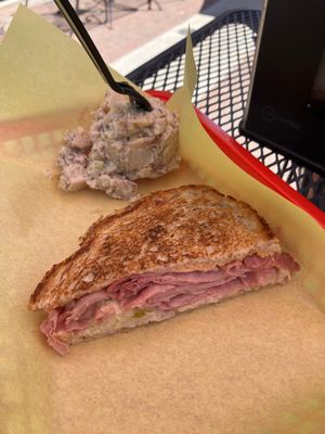 Fat Guys Fresh Deli by null