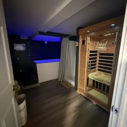 Marigold Wellness - Fire and Ice room