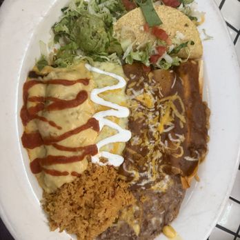 Abuelo's Mexican Restaurant - The Grande Platter - Mexican Near Me - Arlington, Texas Abuelo's Mexican Restaurant - The Grande Platter - Mexican Near Me - Arlington, Texas