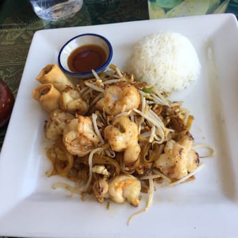 Pad Thai - Thai Near Me - Santa Ana, California