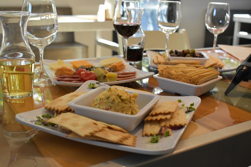 GRAPE AND GRAIN TOURS 63 Photos & 35 Reviews Baroda, MI Yelp