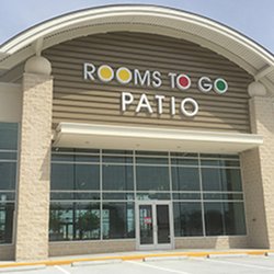 Rooms To Go Patio - Friendswood