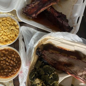 Bowlegged BBQ - full rack ribs with 2 large sides brisket dinner with 2 side mac and cheese baked beans corn bread - Barbeque Near Me - San Diego, California Bowlegged BBQ - full rack ribs with 2 large sides brisket dinner with 2 side mac and cheese baked beans corn bread - Barbeque Near Me - San Diego, California