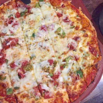 Chicago Pizza Tours - Stop 2 @ Flo & Santos - Veggie option - Tours Near Me - Chicago, Illinois Chicago Pizza Tours - Stop 2 @ Flo & Santos - Veggie option - Tours Near Me - Chicago, Illinois