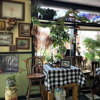 Corner Juice Bar - interior - Juice Bars & Smoothies Near Me - Canton, Maryland