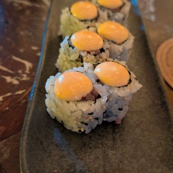 Double Knot - Spicy Tuna Roll - Sushi Bars Near Me - Miami, Florida