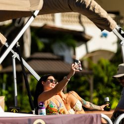 Captain Getaways - Grab your best friends and take a boat cruise in downtown Fort Lauderdale! Let Captain Getaways guide you to the hottest spots in town!