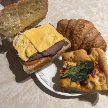 Art Lunch - Breakfast & Brunch Near Me - Pasadena, California