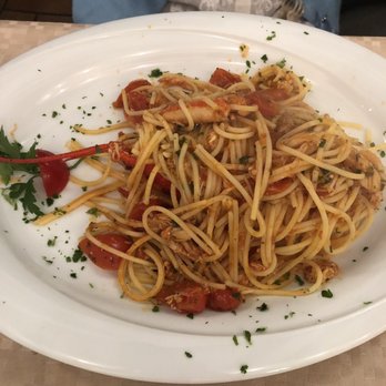 Osteria Ae Sconte - Spaghetti w lobster and shrimp - Italian Near Me - Venezia, VE