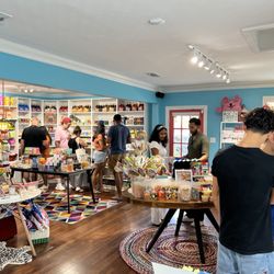 Mr Pickles Candy - Visiting the store