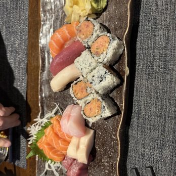 Umami Sushi - Sushi Sashimi Combo - Sushi Bars Near Me - Lutz, Florida