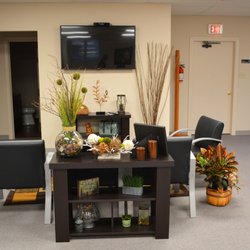 ApexNetwork Physical Therapy - Patient waiting area