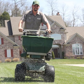 Dowco Enterprises - Dowco lawn care - Landscaping Near Me - Chesterfield, Missouri