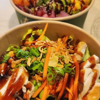 Taichi Bubble Tea - Chicken bowl: grilled chicken breast with avocado, edamame, black beans and shredded carrots topped with fried onions over rice. - Bubble Tea Near Me - Gambrills, Maryland